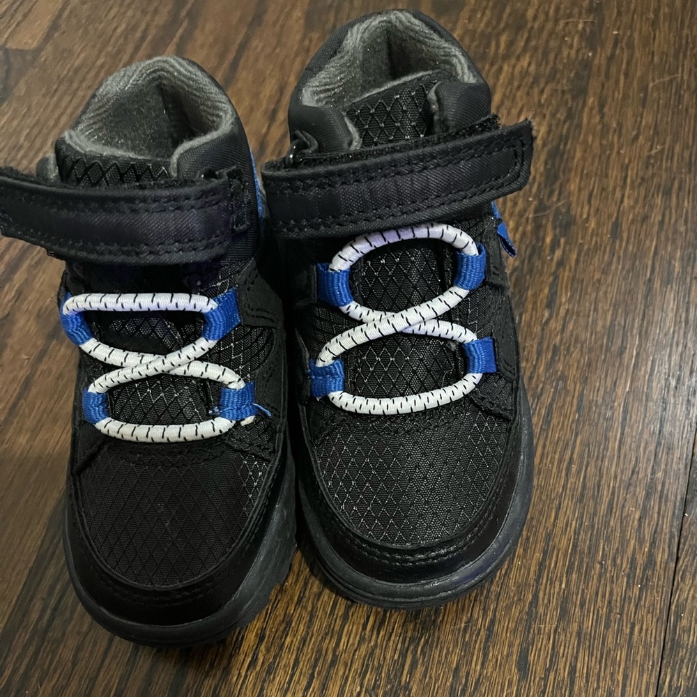 Carters toddler size 4